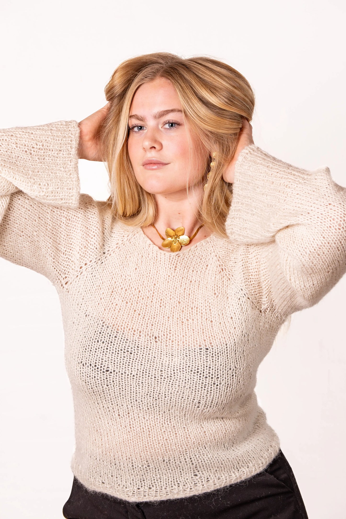 Elula Sweater Femiknit